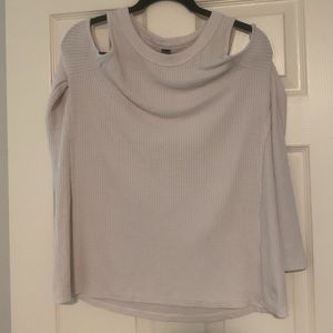 Savvy waffle weave shirt with cut out shoulders